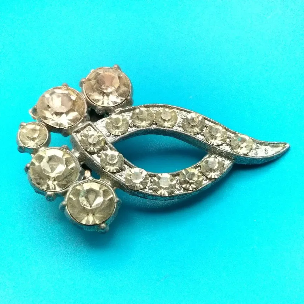 Unbranded elegant vintage